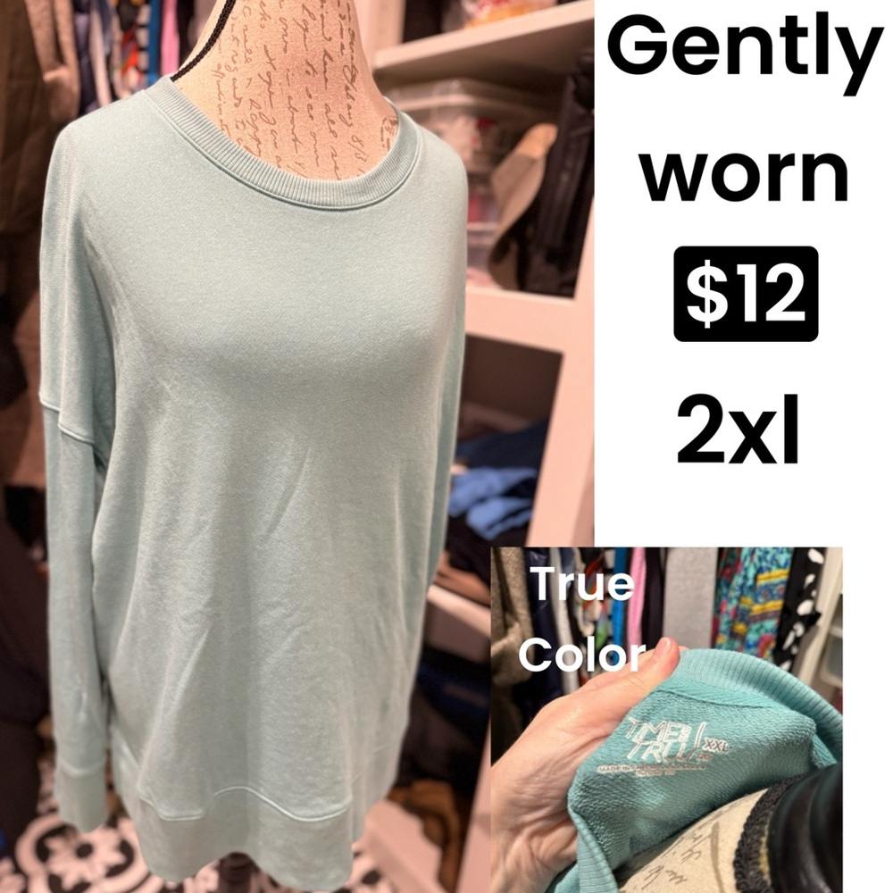 Time and Tru Light Aqua Long Sleeve Sweatshirt